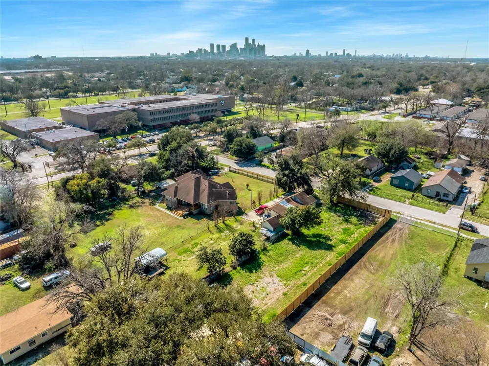 3822 Lavender Street Houston, TX 77026