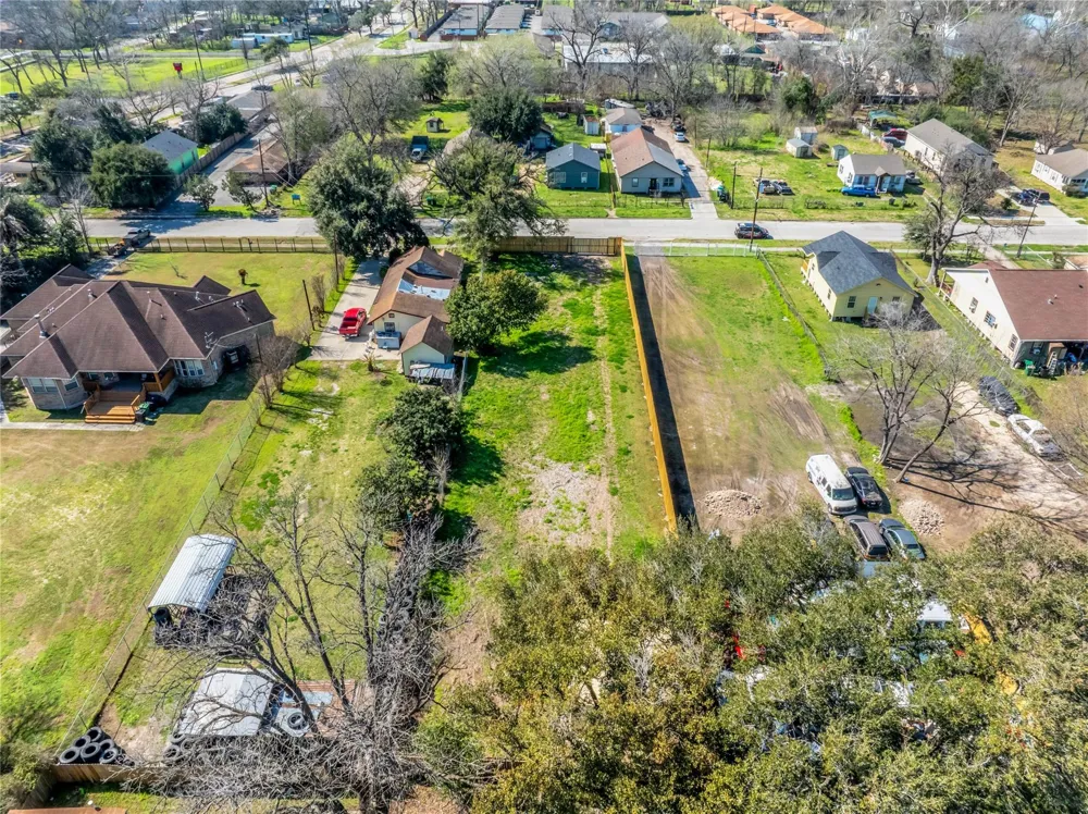 3822 Lavender Street Houston, TX 77026
