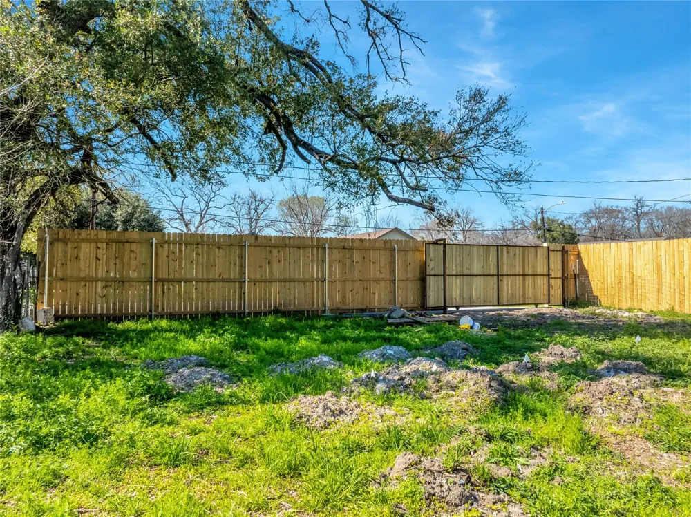 3822 Lavender Street Houston, TX 77026