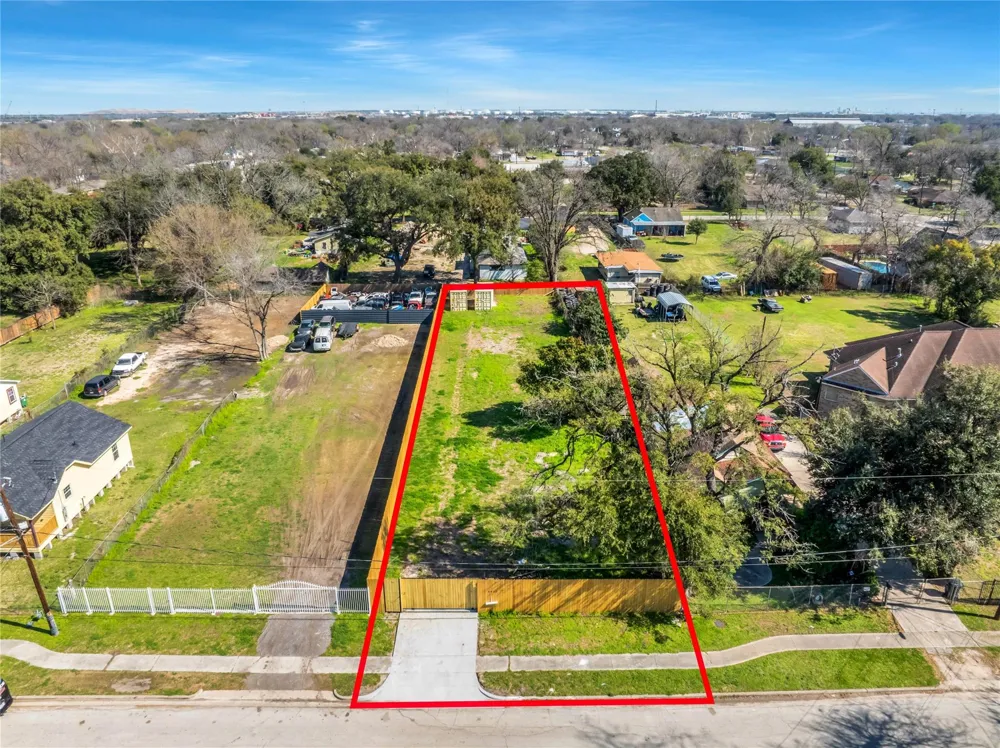 3822 Lavender Street Houston, TX 77026