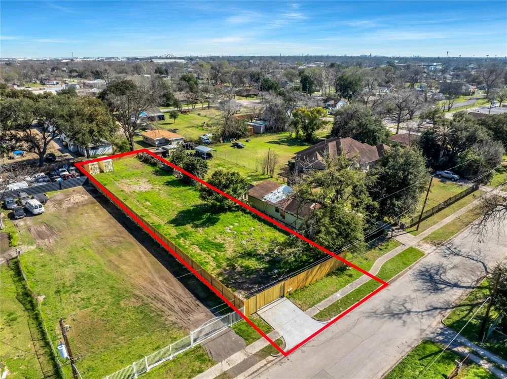 3822 Lavender Street Houston, TX 77026