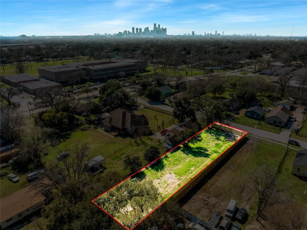 3822 Lavender Street Houston, TX 77026
