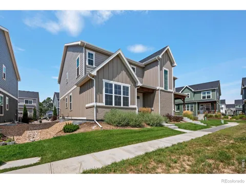 722 Crossbill Drive