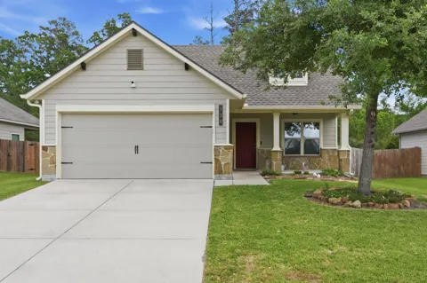 130 Emery Oak Way