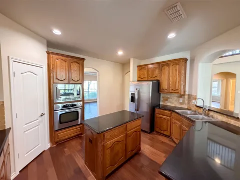 12272 Indian Creek Drive