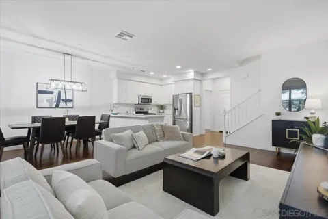 1360 Santa Victoria #3