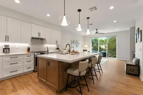 6050 Colt Place #103