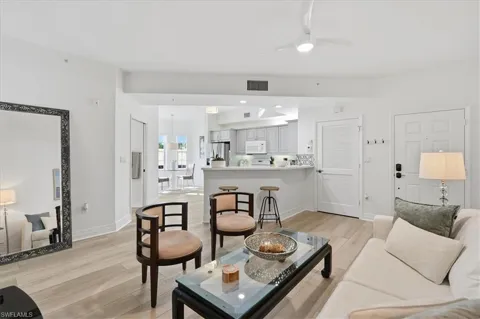 410 Bayfront Place #2209