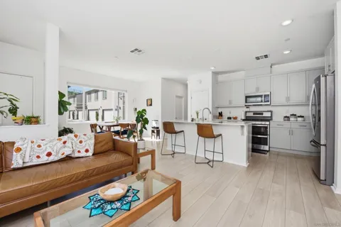 35103 Grove Trl