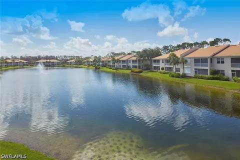 Wilshire Pines Circle #1008