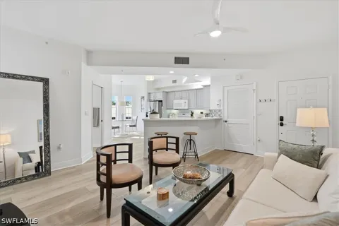 Bayfront Place #2209