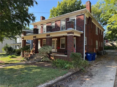 2061 Craig Street #1