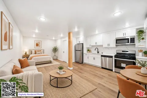 1027 Gardner Street #1027 1/2
