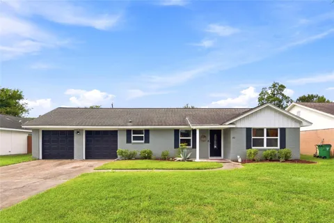 412 Inwood Drive