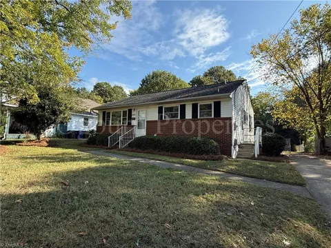 2825 S Main Street