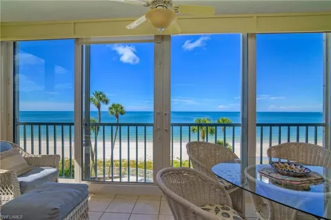 2885 Gulf Shore Boulevard #304
