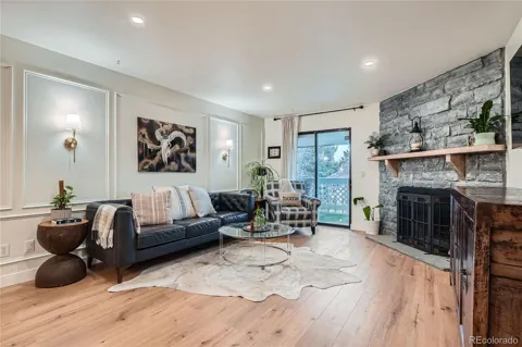 8335 Fairmount Drive #11-203