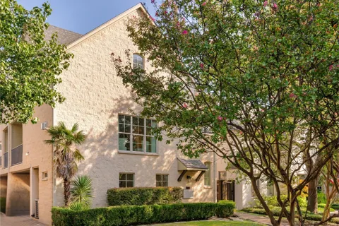 4140 Emerson Avenue #1
