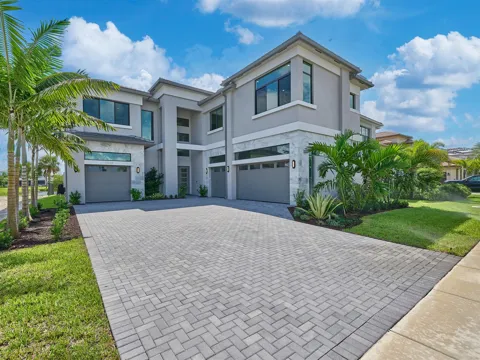 13522 Nesting Pines Way