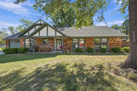 1202 Oklahoma Place