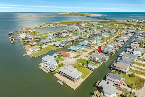 333 Schooner Drive