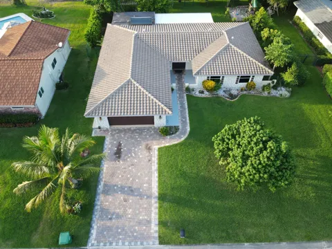 3660 NW 104TH AVENUE