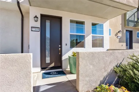 27555 Blackbird Court