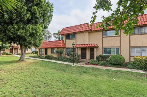 906 Fig Street #E