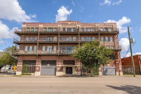 2205 Mckinney Street #309