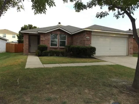 5409 Comanche Wells Drive