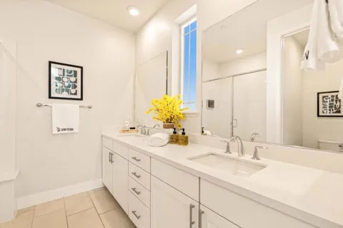 923 Delano Terrace #1