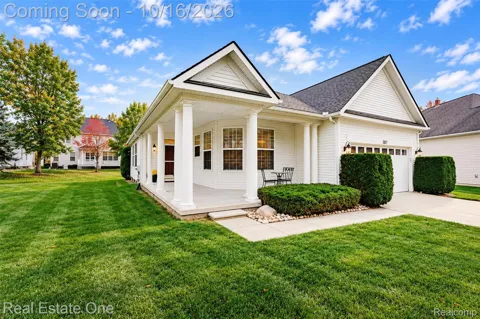 3827 Springwood Court