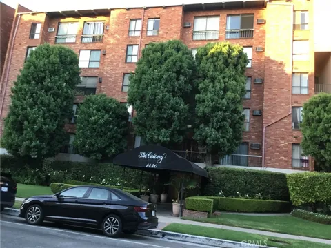 1440 VETERAN AVENUE #322