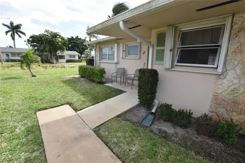 2688 Dudley Drive #J