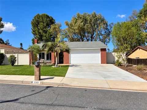 2382 Mesquite Lane