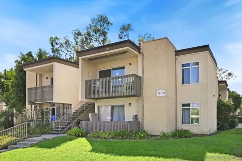 432 Edgehill Ln. #120