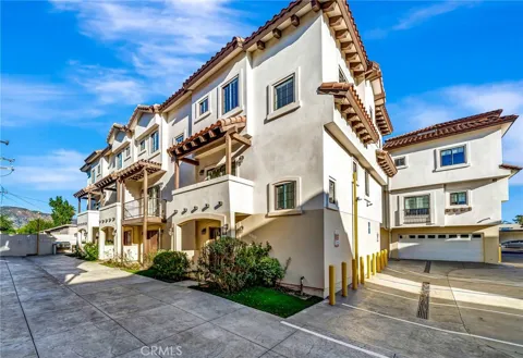 1101 Maclay #7