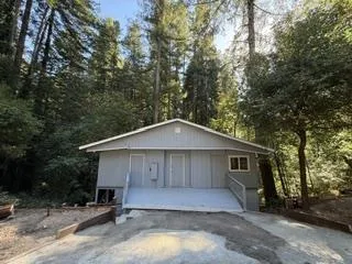 46 Woodwardia Avenue