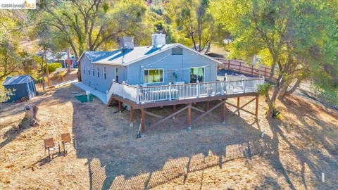 19533 Rawhide Rd