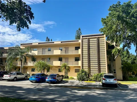 151 Berkley Rd #112