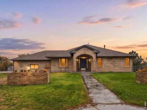 1609 White Water Court
