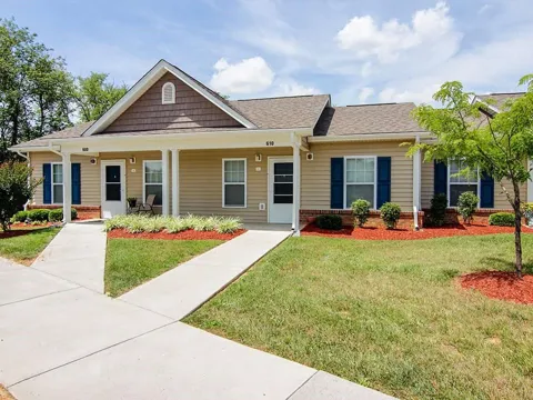 100 Thaddeus Ln Nw, Va