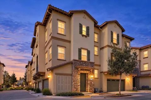 2037 Agave Way