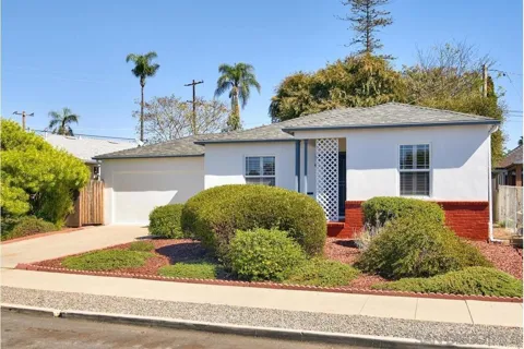 4669 Valencia Dr