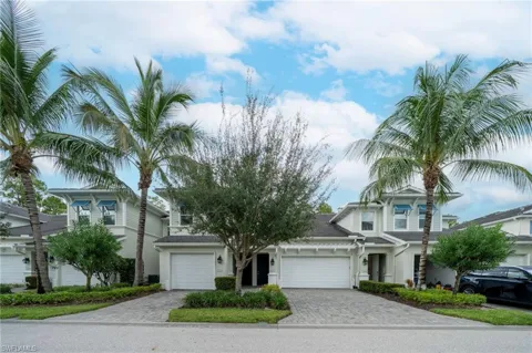 6981 Avalon Circle #1207