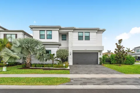 8227 OCEANUS DRIVE