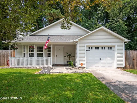 1212 Gerald Drive