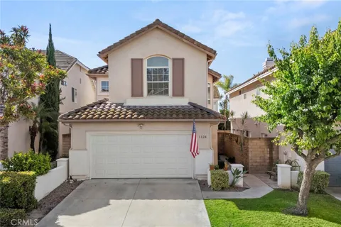 1124 Davis