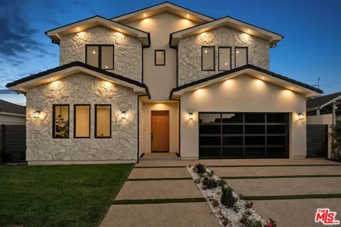 12122 Ivy Place