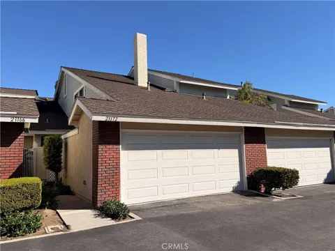 21172 Serra Vista